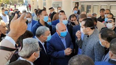 المنيا على رأس أولويات الرئيس.. 5 وزراء يزورون عروس الصعيد في 10 أيام.. مختار جمعة يفتتح مسجد الصحابة.. والقصير يتفقد الـ20 ألف فدان | صور