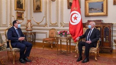 الرئيس التونسي يستقبل مصطفى مدبولي بقصر القبة