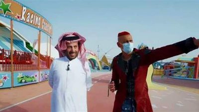 عمرو أديب لرامز جلال: لو عملت حاجة في تركي آل الشيخ هاهد المحطة على دماغك