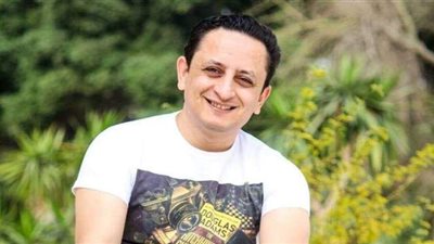 خالد شاهين لأبطال دراما رمضان: «عرفنا إنكم بتعرفوا تضربوا أدوا نفسكم فرصة تمثلوا»