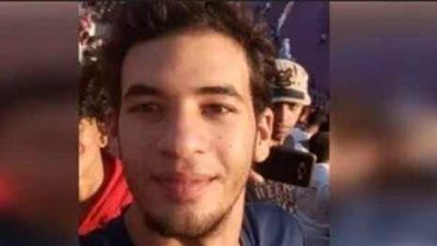 إيداع أحمد بسام زكي قفص الاتهام بجلسة الحكم عليه لاتهامه بهتك عرض ٣ فتيات