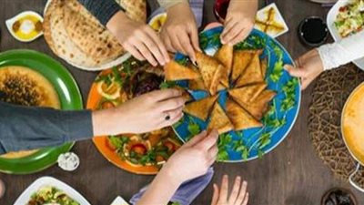 4 في السحور و5 وقت الإفطار وما يليه.. 9 أخطاء غذائية تدمر الصحة في رمضان