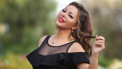 سوزان نجم الدين: مشهد جريء في الحمام وراء مقاطعة شقيقي لي | فيديو