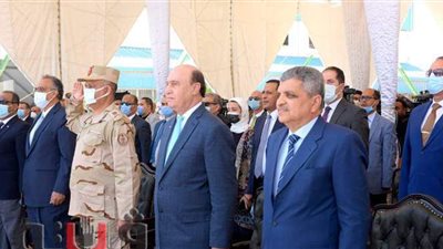 مهاب مميش: قناة السويس تجني ثمار جهد رجال الكراكات