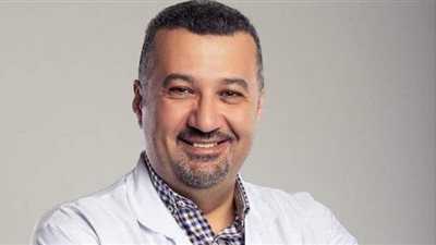 كيف تحمي شعرك من التساقط خلال الصيام؟.. خبير يجيبك | فيديو