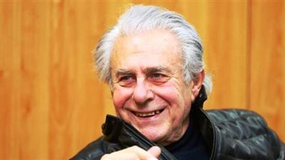 نقل المايسترو سليم سحاب للعناية المركزة