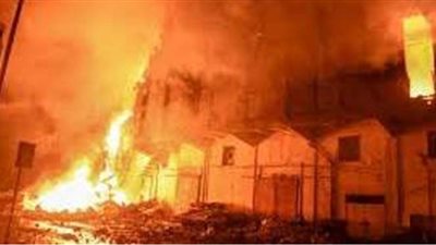 حريق هائل في منزل بقنا