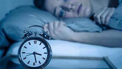 صداع وقلة تركيز ونعاس.. أسباب اضطرابات النوم في رمضان | فيديو