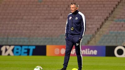 كارتيرون يمنح راحة لسباعي الزمالك