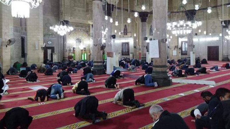 أول صلاة تراويح فى