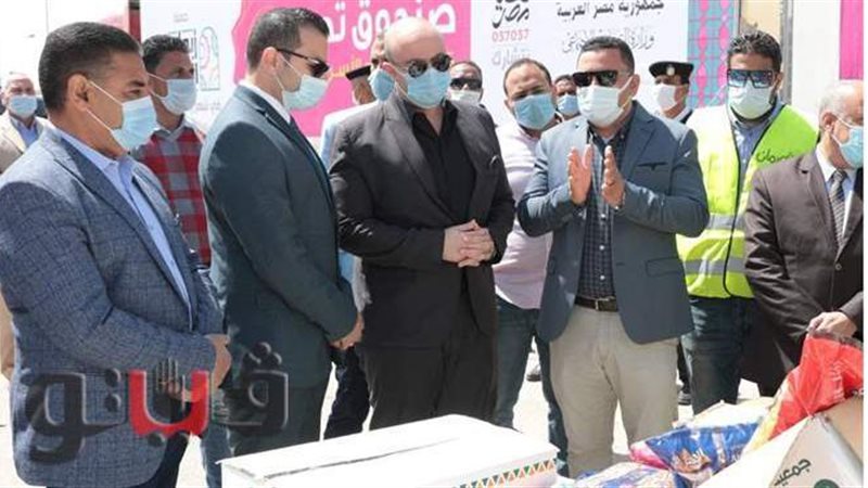 محافظ بني سويف يستقبل
