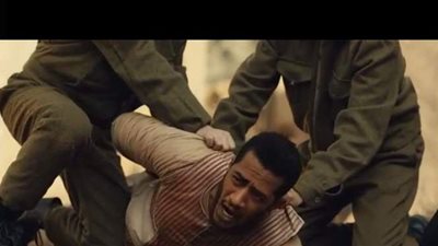 موسى يبدأ خلافه مع كبار القرية وفشل قصة حبه الأول في الحلقة الأولى من مسلسل موسي