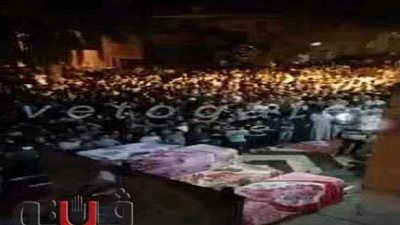 أب وأم وطفليهما.. تشييع جنازة ضحايا حادث تصادم الشرقية |صور