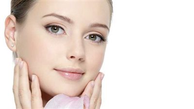 روتين العناية ببشرتك وترطيبها خلال شهر رمضان