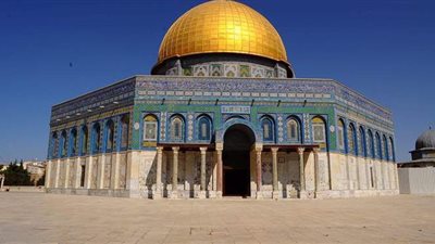 فصلت الكهرباء.. إسرائيل تمنع آذان العشاء أول أيام رمضان بالأقصى.. والسلطة تندد | فيديو