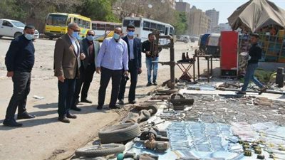 محافظ القليوبية يتابع تطبيق الإجراءات الاحترازية في جولة بـ 5 مدن