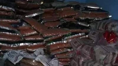 ضبط مصنع غير مرخص والتحفظ على ٢٠ طن مواد غذائية فاسدة بالدقهلية