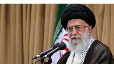 خامنئى للمفاوضين الإيرانيين بمحادثات فيينا: احذروا من الغرب ليستنزفوا قدراتكم