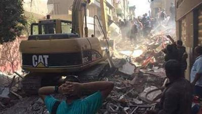 إعانات عاجلة وتعويضات لأسر الضحايا والمصابين في انهيار عقار الدقهلية