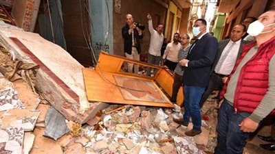 15 ألف جنيه تعويضات لأسرة المتوفي و3 آلاف للمصاب في انهيار عقار الدقهلية