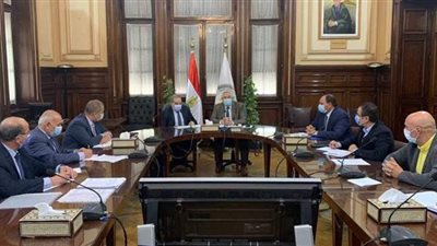 وزيرا الزراعة والإنتاج الحربي يبحثان دفع الأداء في مراكز تجميع الألبان | صور