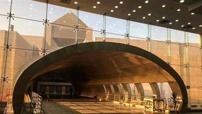 تستقبل الزائرين الأحد.. التجهيزات النهائية لقاعة المومياوات الملكية بمتحف الحضارة