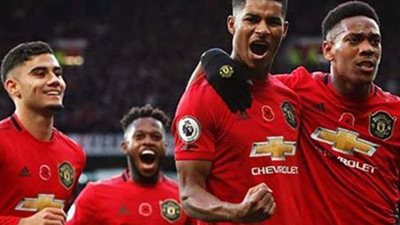 مانشستر يونايتد يتفوق على غرناطة بهدف في الشوط الأول