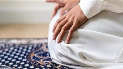 حكم صلاة التراويح في المنزل بسبب كورونا.. وهل يكون نفس ثواب أدائها بالمسجد؟