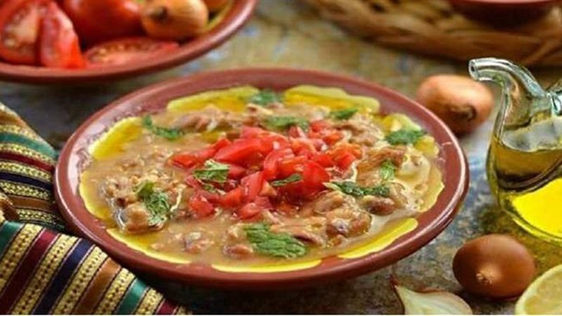 الفول المدمس بالطحينة
