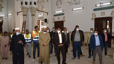 محافظ مطروح يوجه الأوقاف بانتهاء ترميم مسجد العوام التاريخي قبل العيد