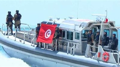 غرق 40 مهاجرا إفريقيا قبالة سواحل تونس
