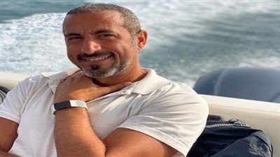 بعد ظهوره عاريًا.. أحمد الشقيري يتصدر تريند تويتر عربياً| صور