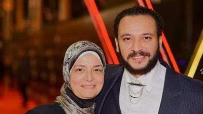 هنادي مهنا تحدد موعد ومكان جنازة والدة أحمد خالد صالح