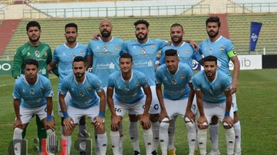 المحلة يظهر بشارات سوداء في مباراة بيراميدز حدادا على إبراهيم يوسف