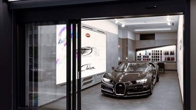 بعد توسع تجار التجزئة حول العالم.. بوجاتي شيرون تتألق فى طوكيو |صور