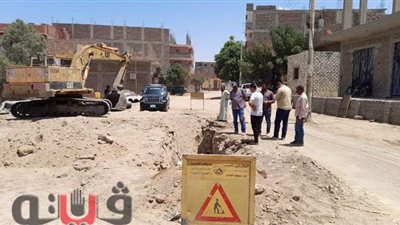 رئيس مدينة الطود يتفقد أعمال تنفيذ مشروع الصرف الصحي