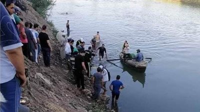 تفاصيل إصابة شخص وإنقاذ أفراد أسرته في انقلاب سيارة بالدقهلية