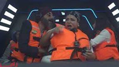 ويزو تضرب رامز جلال بقوة في رامز عقله طار: الله يحرقك يا حيوان | فيديو