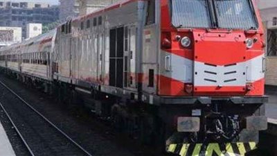 تفاصيل انفصال عربة القطار المميز في محطة السكة الحديد ببني سويف