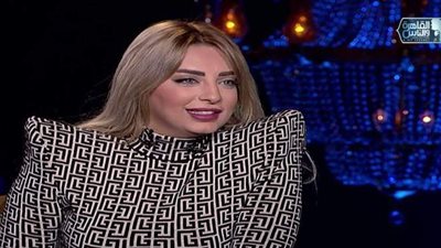 أحدهم يلعب في الدوري السعودي.. مي حلمي: 4 لاعبين طلبوا الزواج مني | فيديو