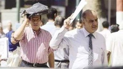 نشرة الثامنة..نصائح لمواجهة الموجة الحارة..وعقد أول امتحان تجريبي لطلاب الثانوية