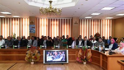 وزير القوى العاملة بالشرقية: مزايا جديدة لذوي الاحتياجات الخاصة (صور)