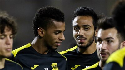 بالصور.. كهربا يخوض المران الأول مع اتحاد جدة السعودي