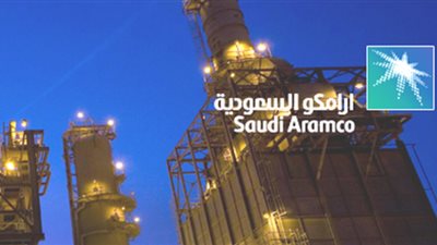 «أرامكو» تجري محادثات مع صندوق الاستثمارات العامة لشراء حصة في «سابك»