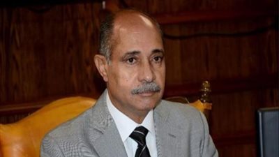 وزير الطيران يصل القاهرة عقب تفقد استعدادات موسم الحج بمطار سوهاج