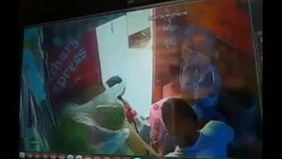 بالفيديو.. لحظة سرقة فتاة في وضح النهار بالمغرب