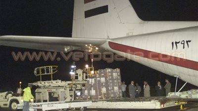 القوات المسلحة ترسل طائرة محملة بمواد إغاثة إلى السودان