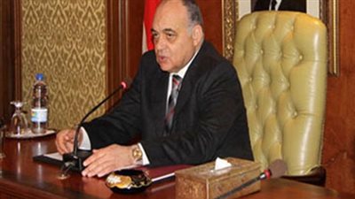 وزير الداخلية الأسبق يرفض سؤالا للبلتاجي في «التخابر مع حماس»