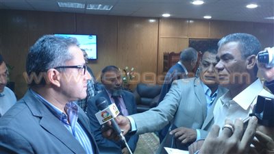 بالصور.. وزير الآثار يصل الوادي الجديد لافتتاح قرية القصر الإسلامية