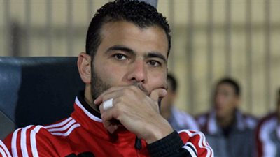 4 أسباب تمنع سموحة من التعاقد مع عماد متعب